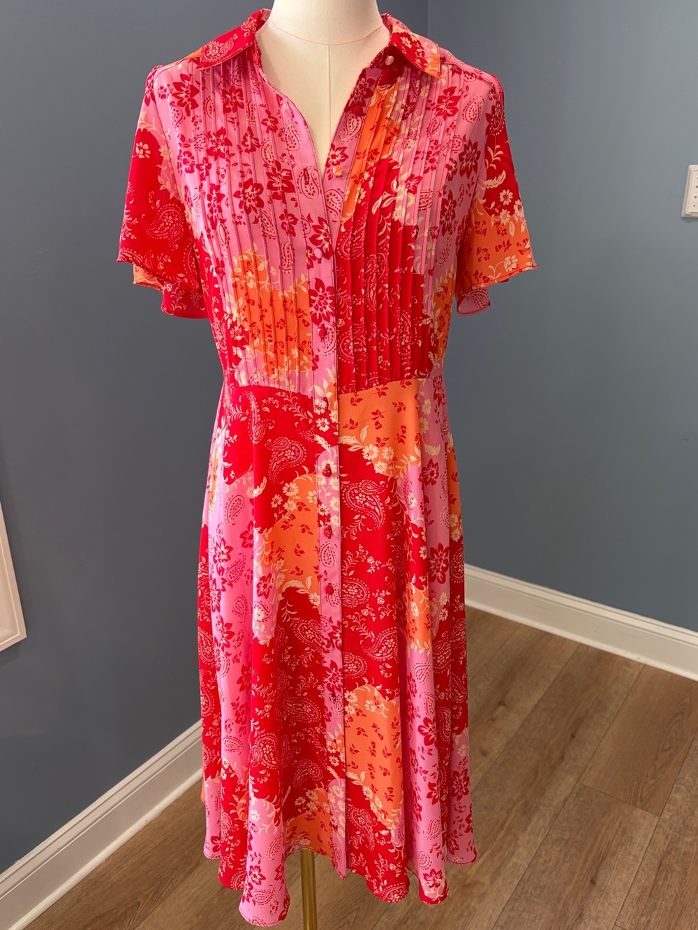 Nanette Lepore Pink Red Floral Paisley Shirt Dress Pleated Midi Size 4